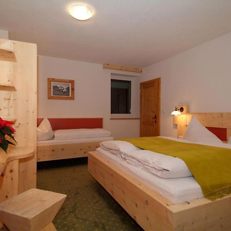 Appartement Ambrosius แลร์มอส ภายนอก รูปภาพ